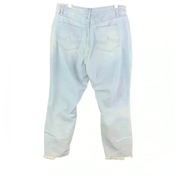 California Vintage Distressed Ankle Jeans with Curvy‎ Fit at Hips (Size 14) - Picture 2 of 2